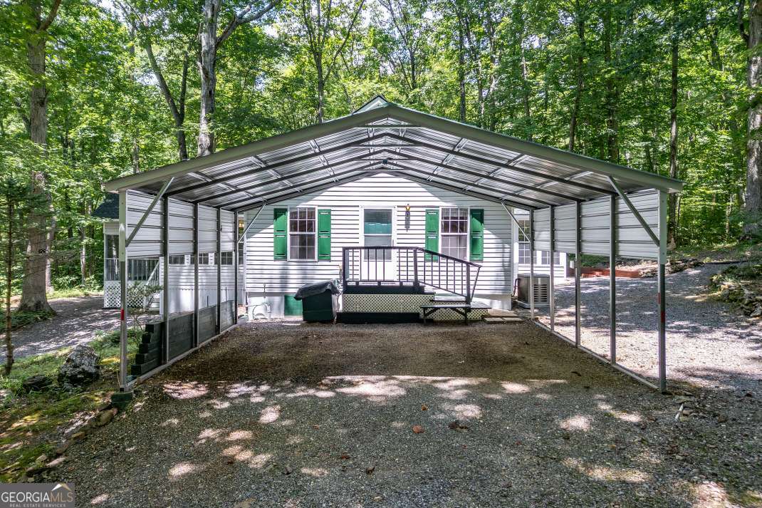2874 Hickory Cove LN