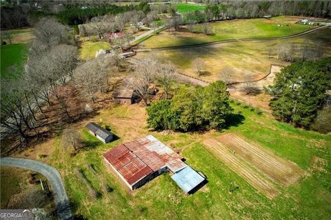 A home in Dawsonville