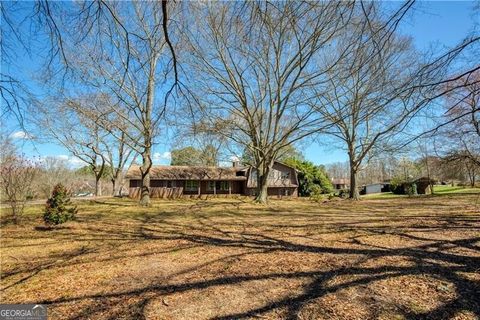 A home in Dawsonville