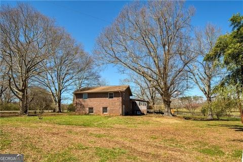 A home in Dawsonville