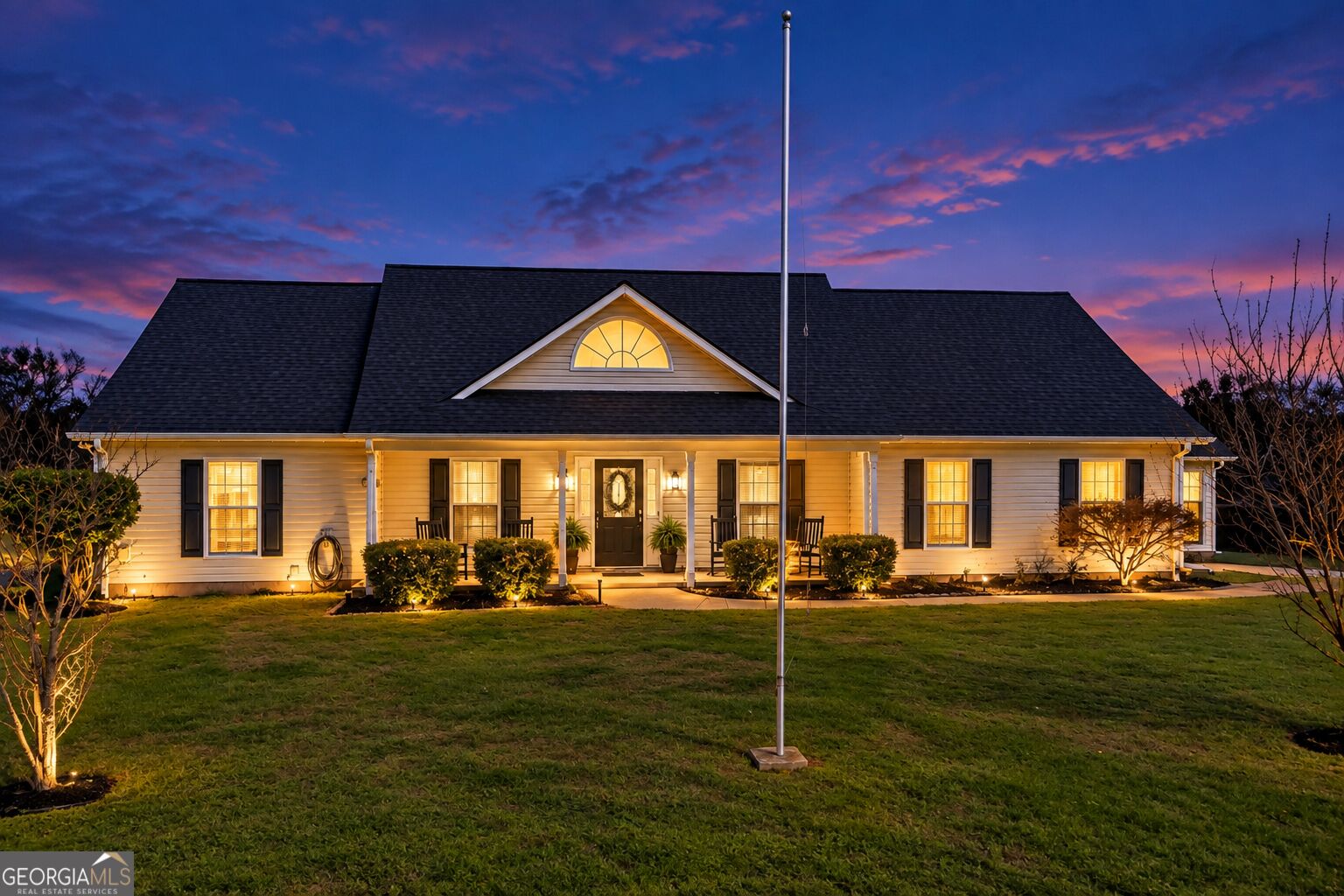 369 Kay DR