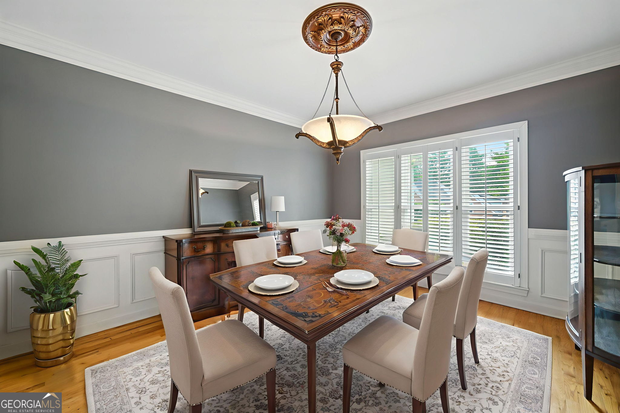 1377 Downington LN NW