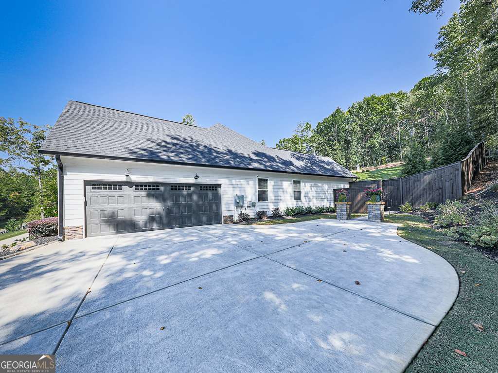 102 Carney DR