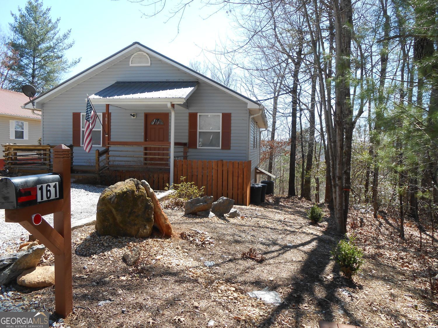 161 Jericho LN