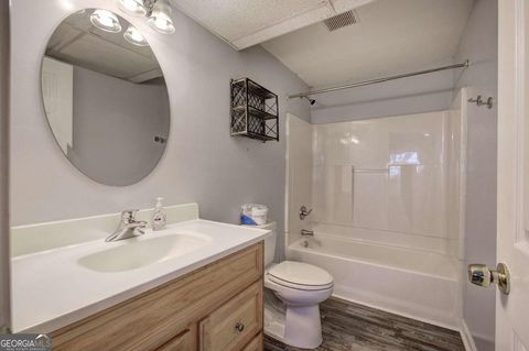 Tiny photo for 47 Cliffhanger Point, Euharlee, GA 30145 (MLS # 10673989)