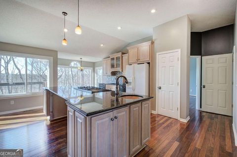 Tiny photo for 47 Cliffhanger Point, Euharlee, GA 30145 (MLS # 10673989)