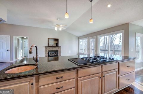 Tiny photo for 47 Cliffhanger Point, Euharlee, GA 30145 (MLS # 10673989)