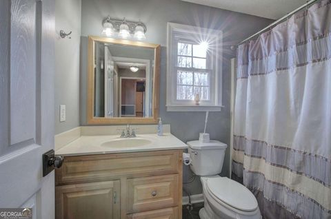 Tiny photo for 47 Cliffhanger Point, Euharlee, GA 30145 (MLS # 10673989)