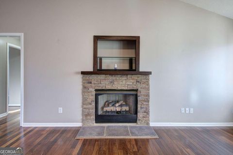 Tiny photo for 47 Cliffhanger Point, Euharlee, GA 30145 (MLS # 10673989)