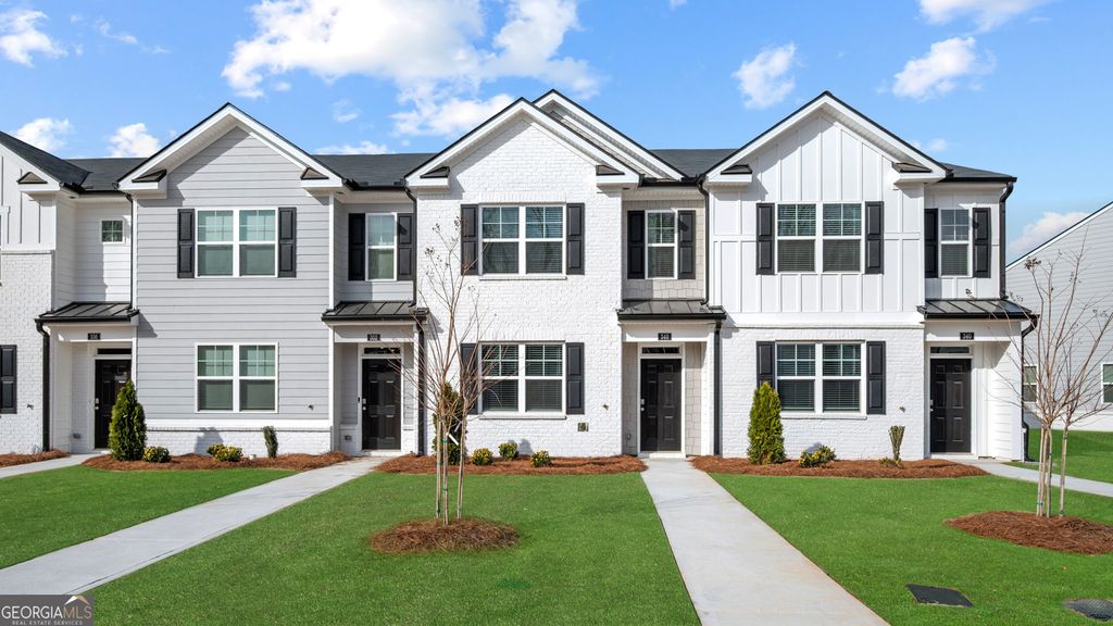 Photo of 360 Sound Circle, Stockbridge, GA 30281 (MLS # 10712262)