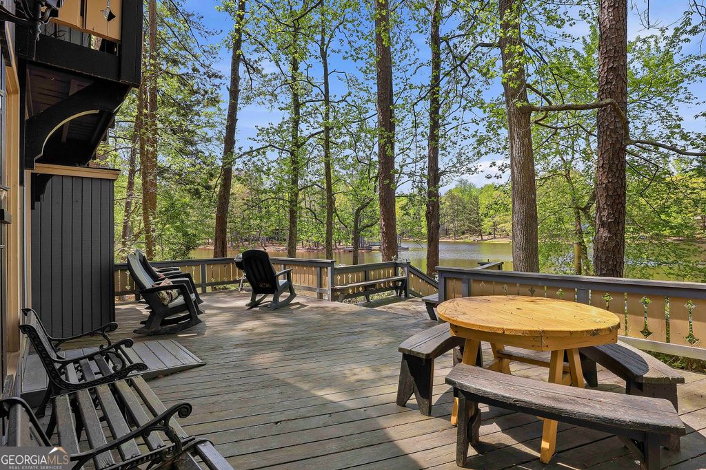 Photo of 80 St. Moritz Dr, Pine Mountain, GA 31822 (MLS # 10730190)