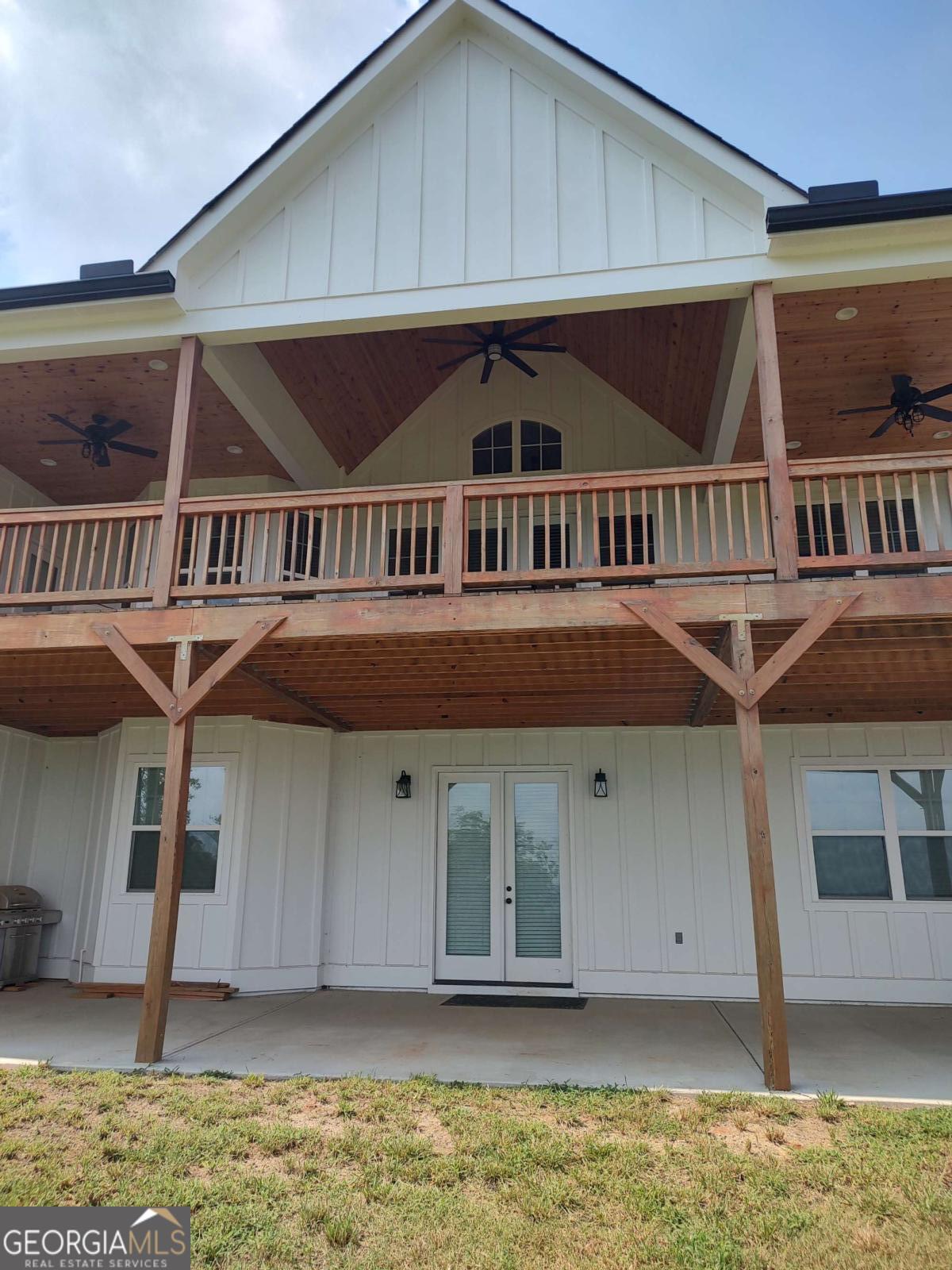 2284 Dabbs Bridge RD