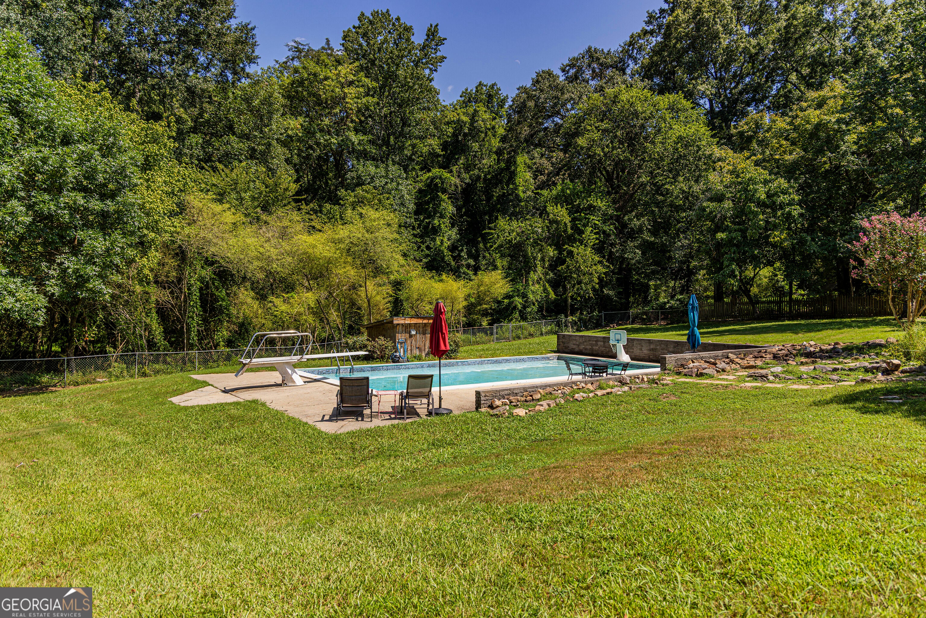 13 Greenbriar LN SE
