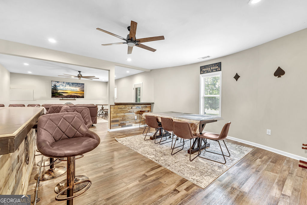 Atlanta, Georgia 30331, United States, 6 Bedrooms Bedrooms, ,4 BathroomsBathrooms,Residential,Pending,157499