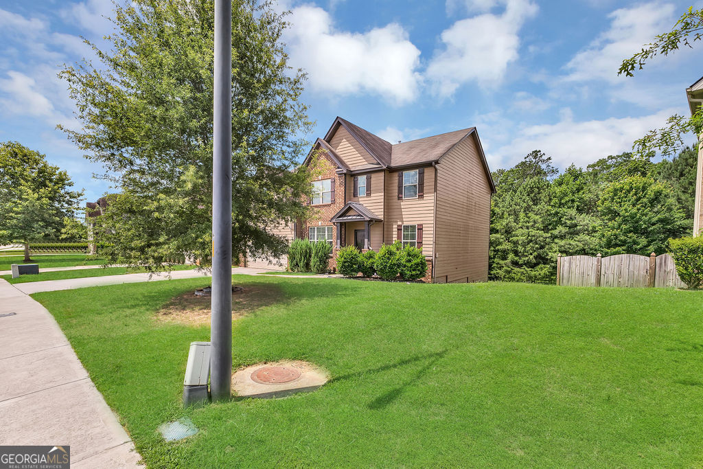 Atlanta, Georgia 30331, United States, 6 Bedrooms Bedrooms, ,4 BathroomsBathrooms,Residential,Pending,157499