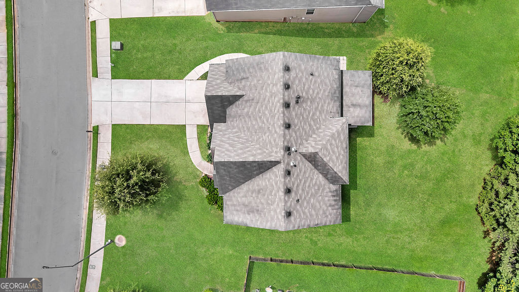 Atlanta, Georgia 30331, United States, 6 Bedrooms Bedrooms, ,4 BathroomsBathrooms,Residential,Pending,157499