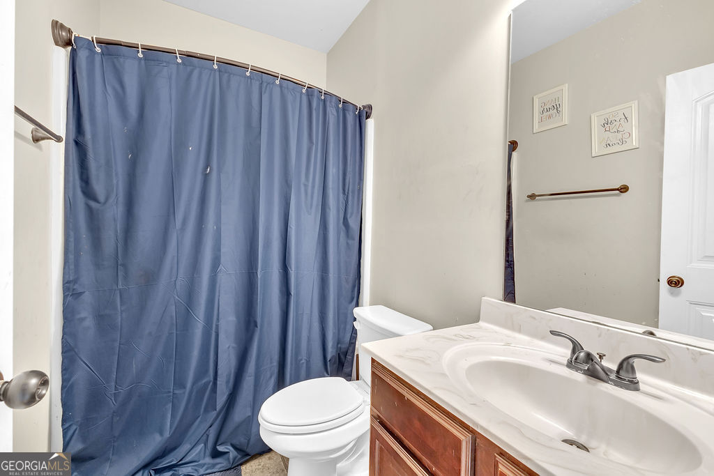 Atlanta, Georgia 30331, United States, 6 Bedrooms Bedrooms, ,4 BathroomsBathrooms,Residential,Pending,157499