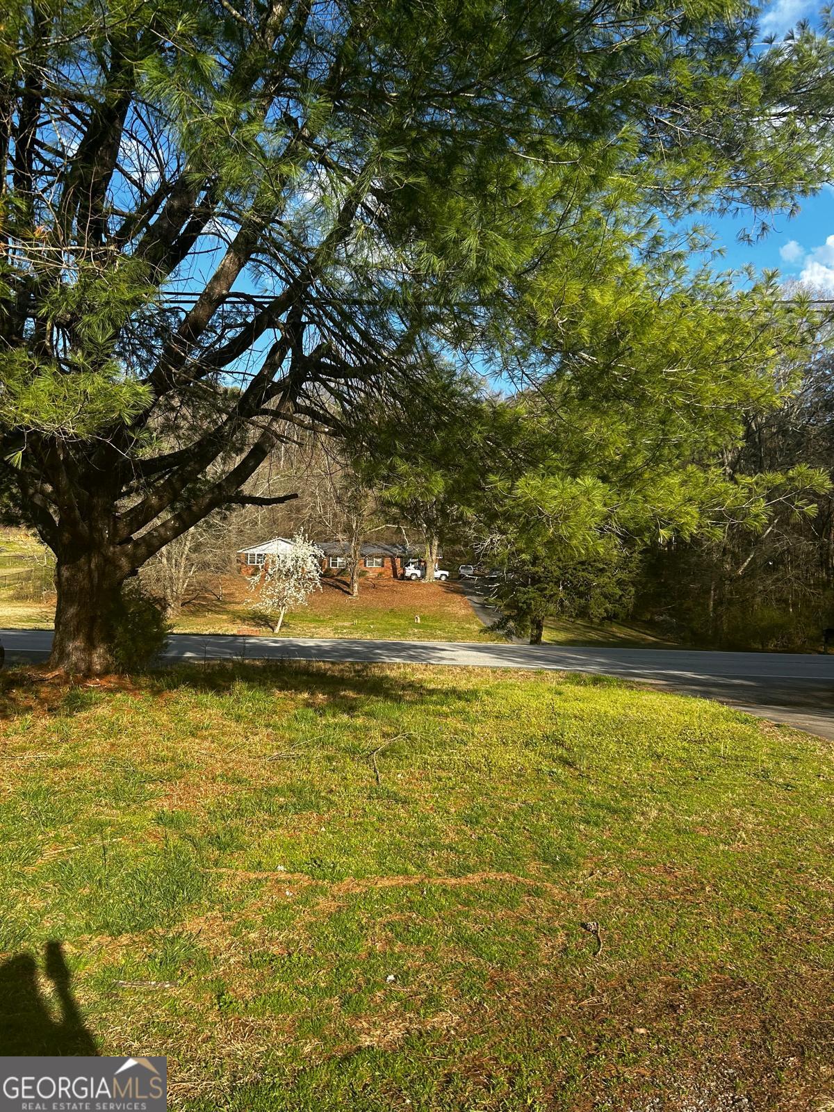 5598 Fosters Mill RD