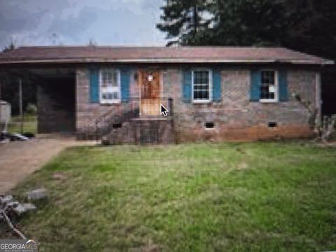 5598 Fosters Mill RD Cave Spring GA 30124