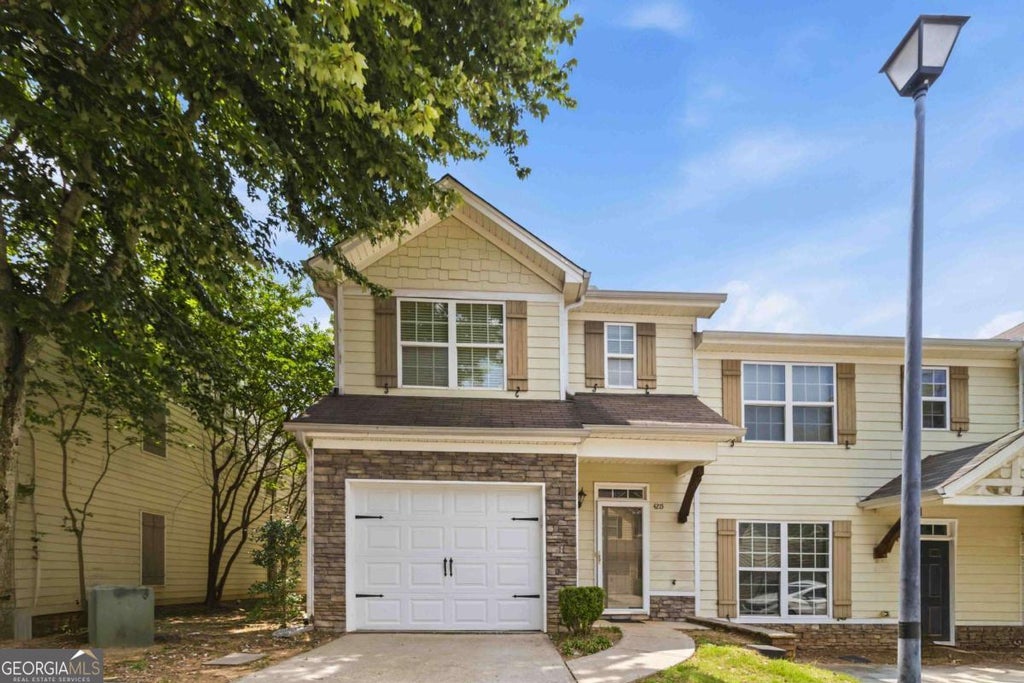Photo of 4215 High Park Lane, Atlanta, GA 30344 (MLS # 10799758)