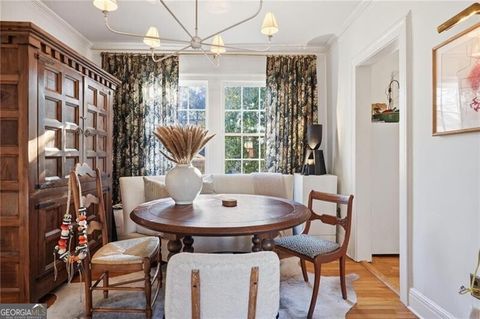 Photo of 2222 Peachtree Road NW #B6, Atlanta, GA 30309 (MLS # 10692354)