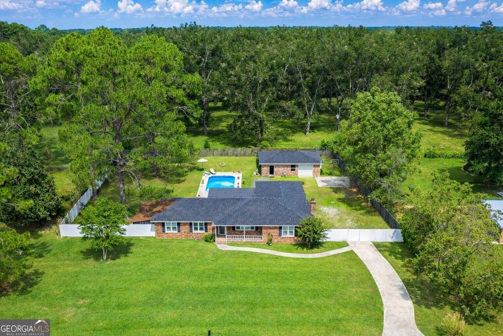 Photo of 2026 Ellis Lane, Blackshear, GA 31516 (MLS # 10720284)