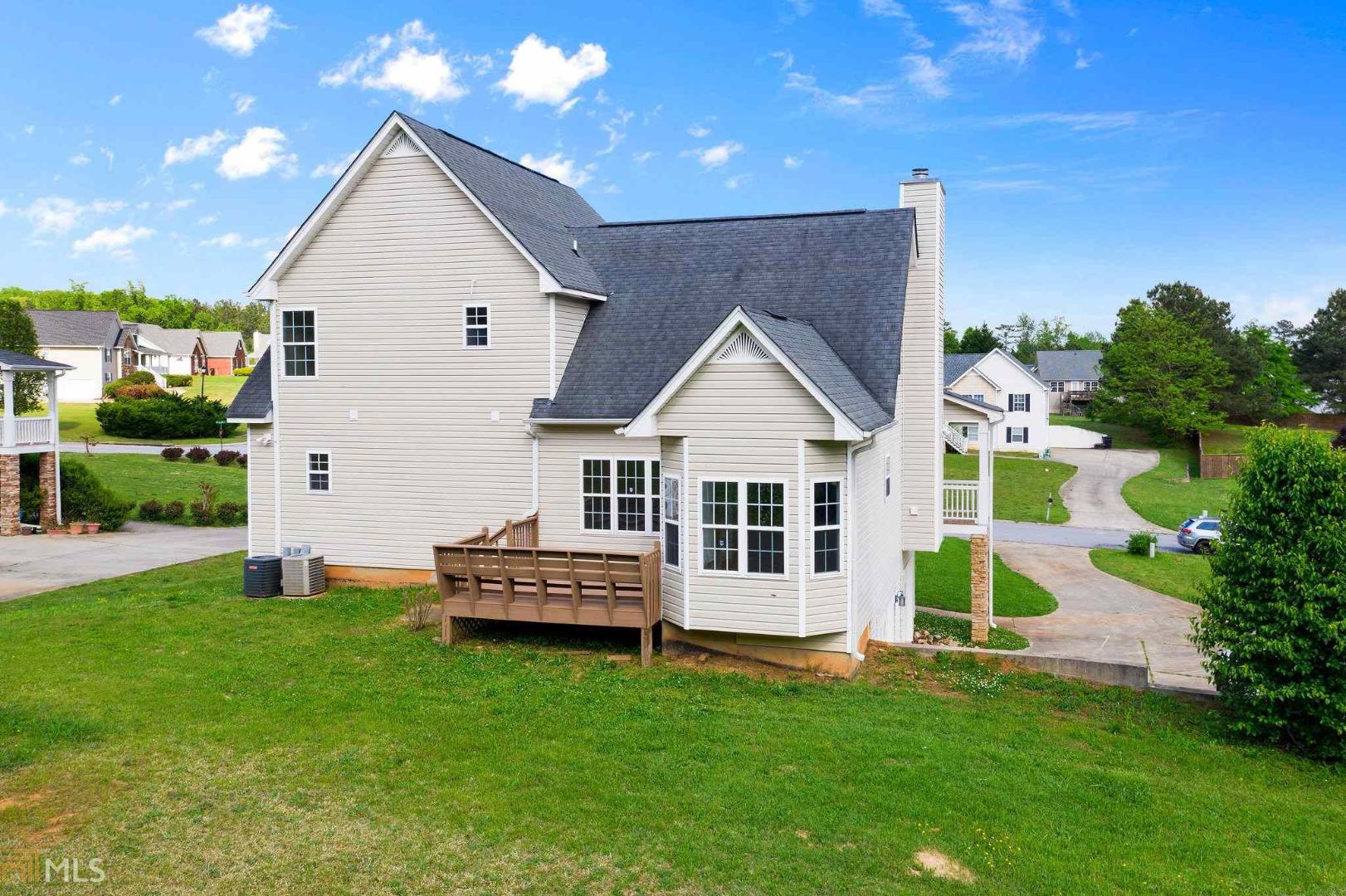Cambridge Point - Residential
