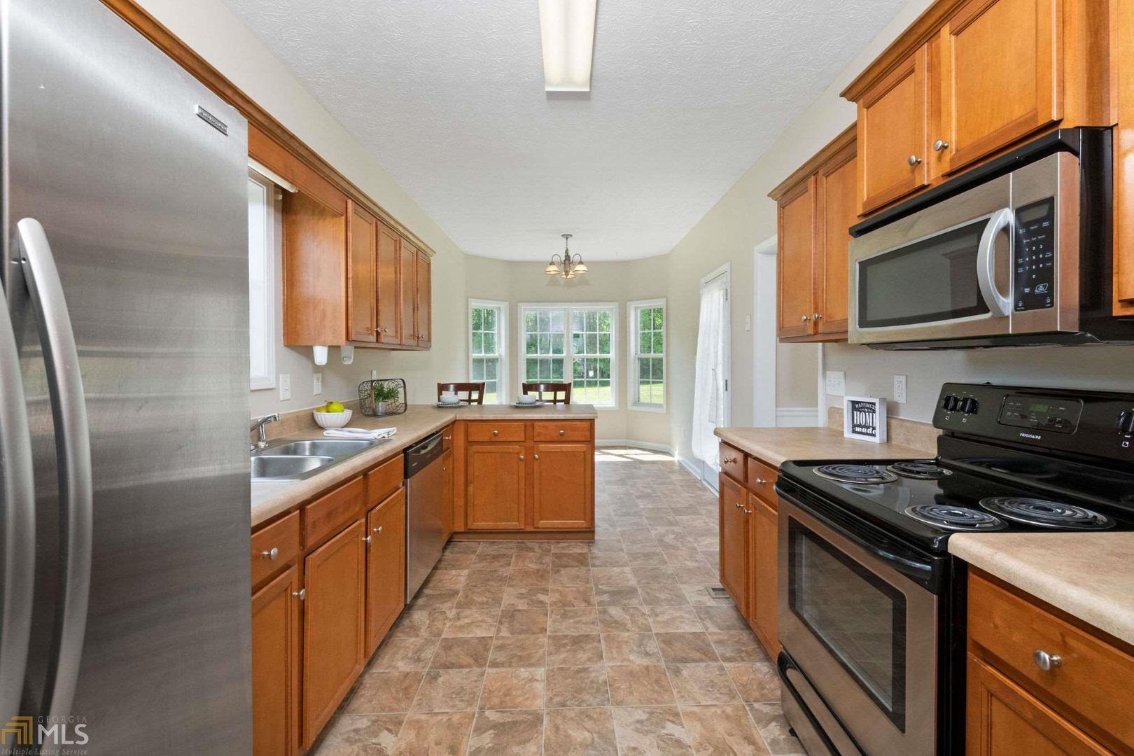 Cambridge Point - Residential