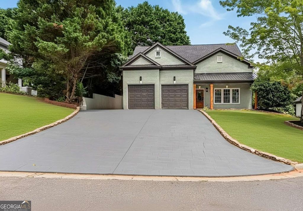 Photo of 6515 Mountain Vista Court, Cumming, GA 30041 (MLS # 10654304)