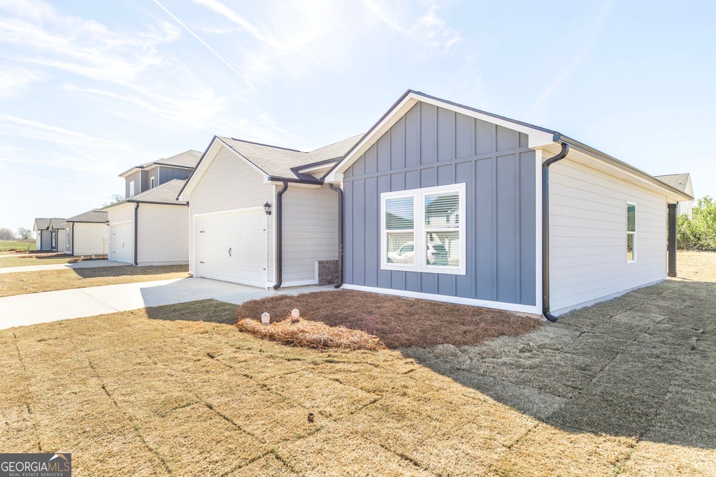 Photo of 106 Bulloch Court, Byron, GA 31008 (MLS # 10870848)