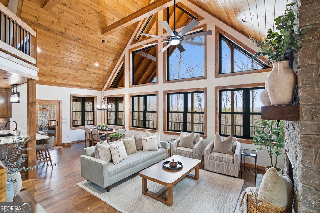 Photo of 345 Big Oak Lane, Blue Ridge, GA 30513 (MLS # 10698249)