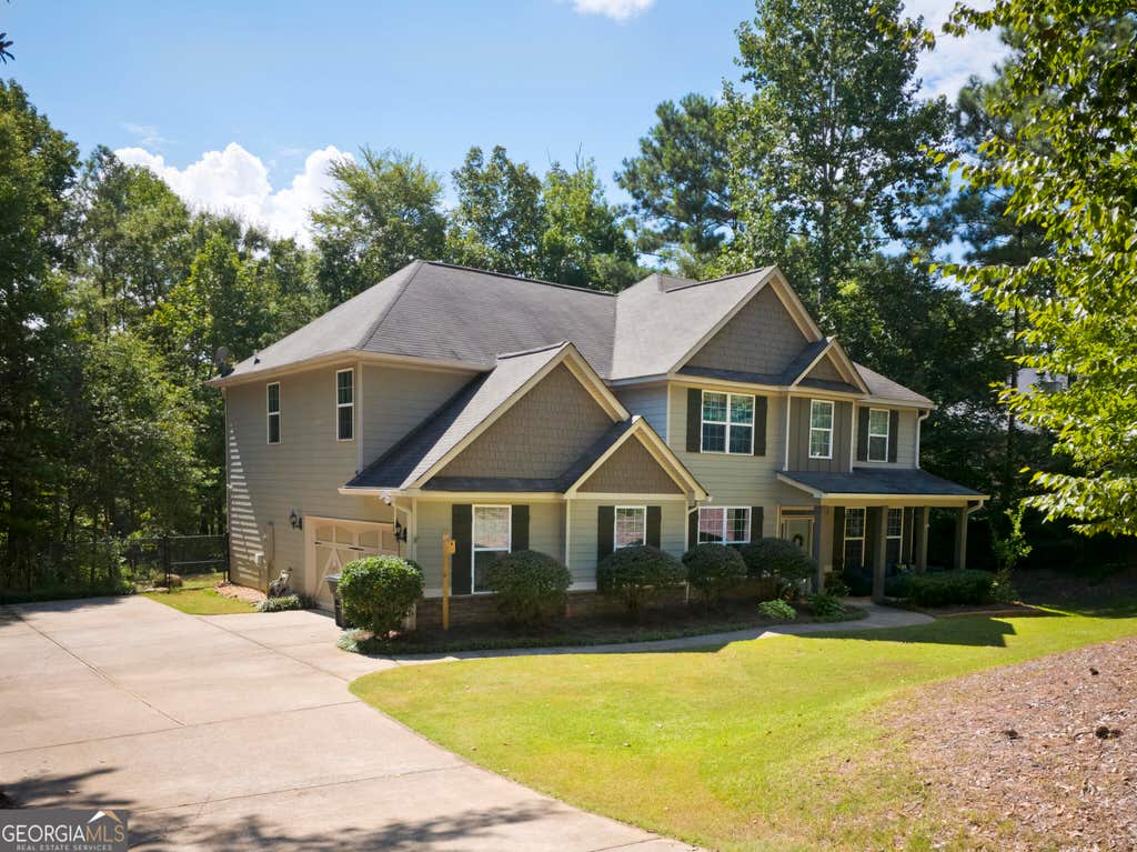 Photo of 96 Oak Leaf Way, Hamilton, GA 31811 (MLS # 10824057)