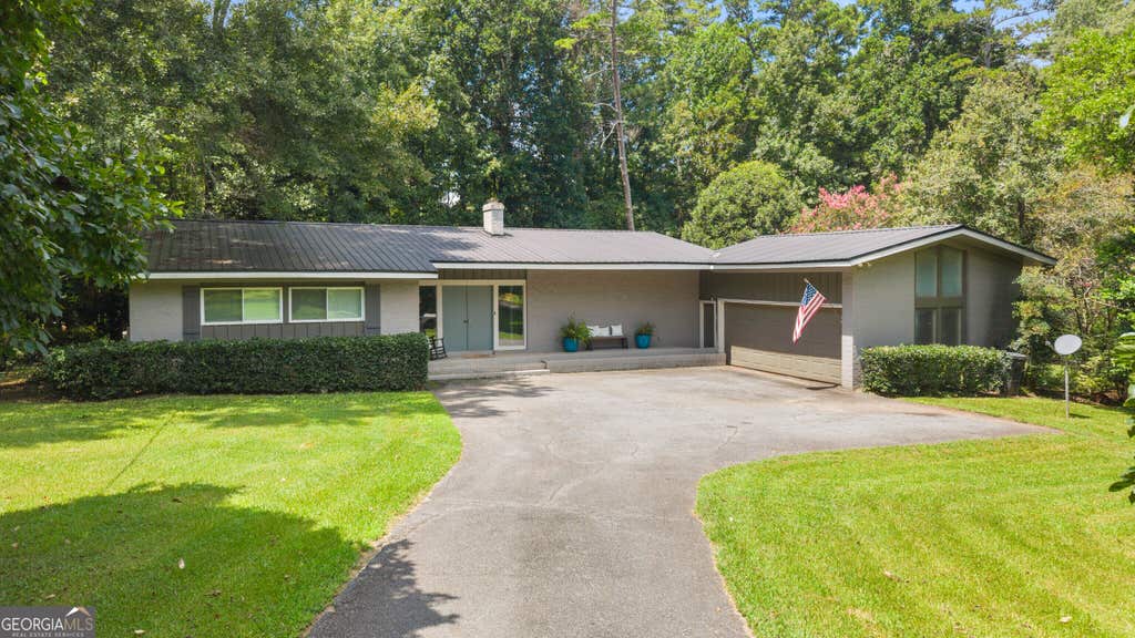 Photo of 101 Jenkins Dr, Eatonton, GA 31024 (MLS # 10826525)