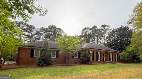 945 Poplar ST Monroe GA 30655