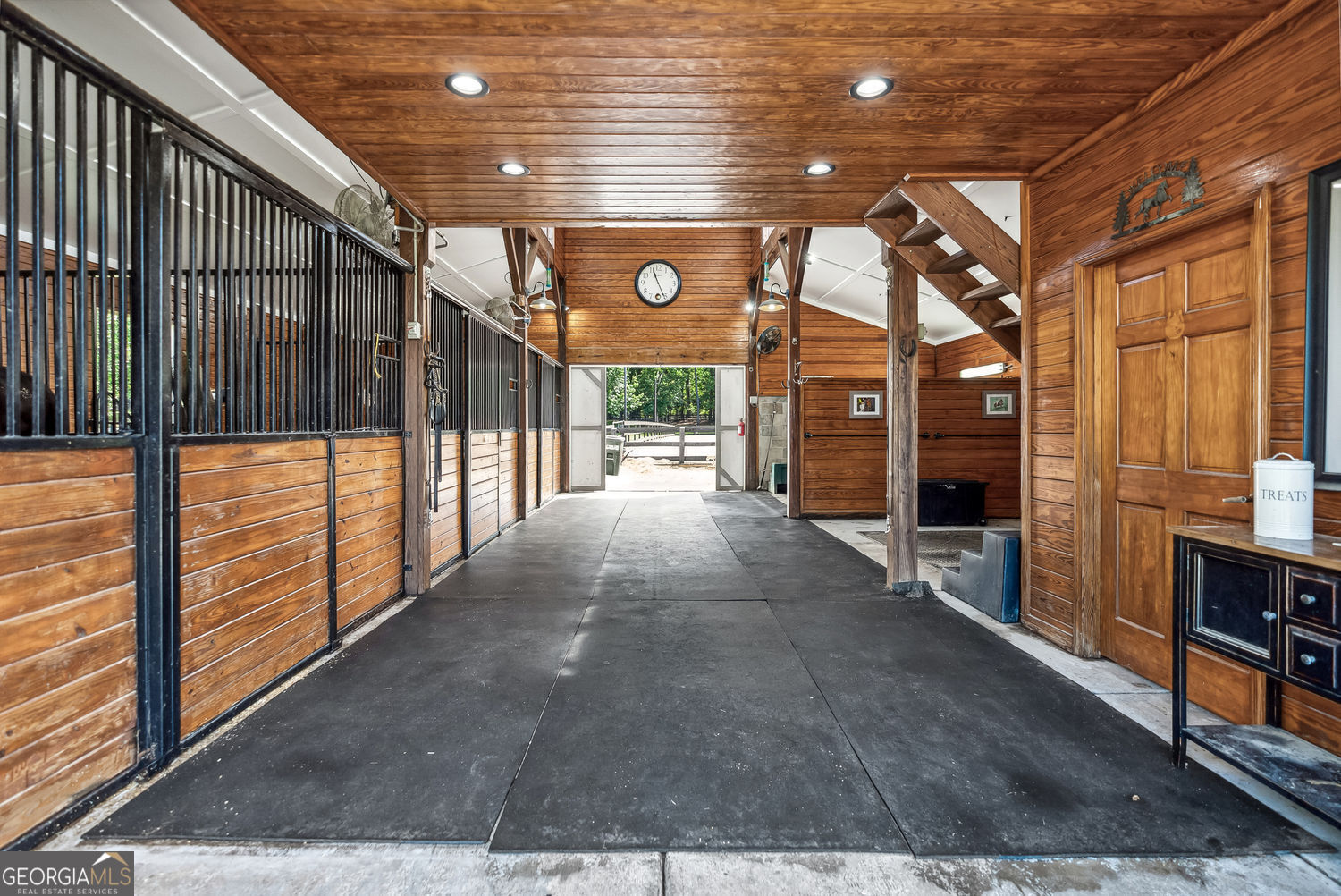 Canton, Georgia 30115, United States, 4 Bedrooms Bedrooms, ,4 BathroomsBathrooms,Residential,Active,143299