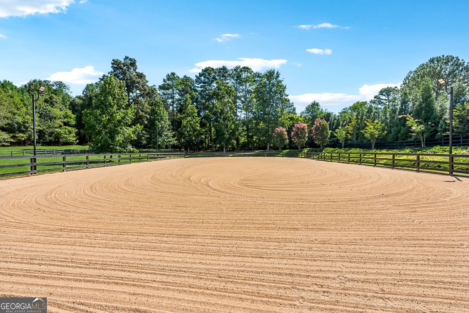 Canton, Georgia 30115, United States, 4 Bedrooms Bedrooms, ,4 BathroomsBathrooms,Residential,Active,143299