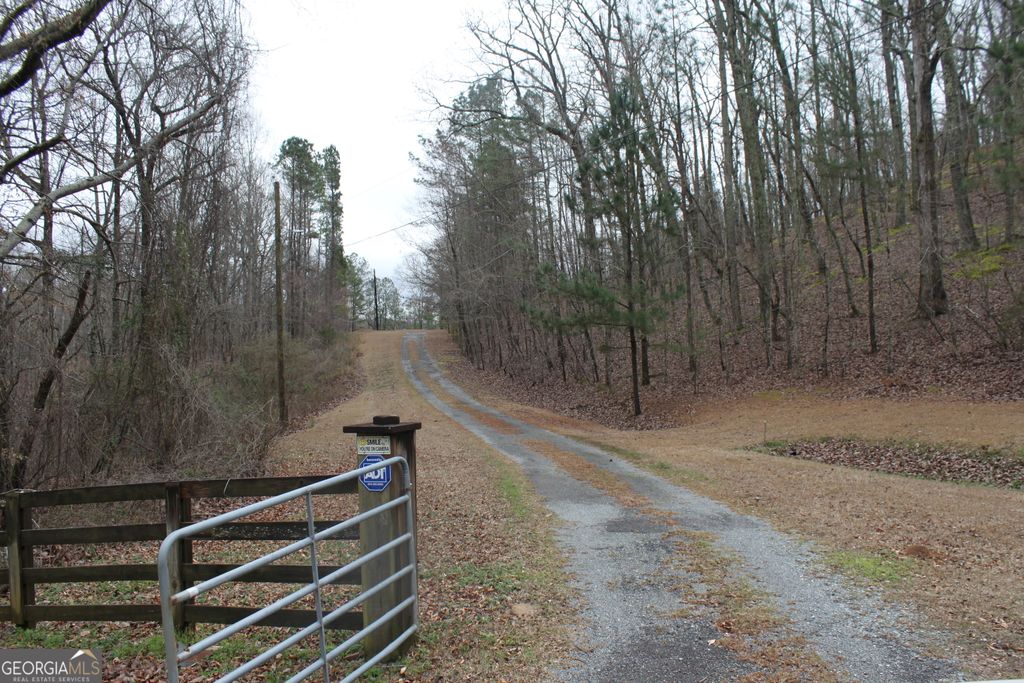 Photo of 7895 Cove Rd, Woodbury, GA 30293 (MLS # 10700143)