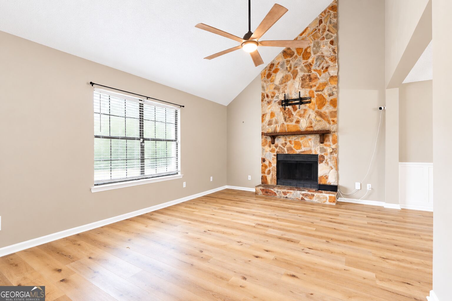 1334 Forest Lake DR