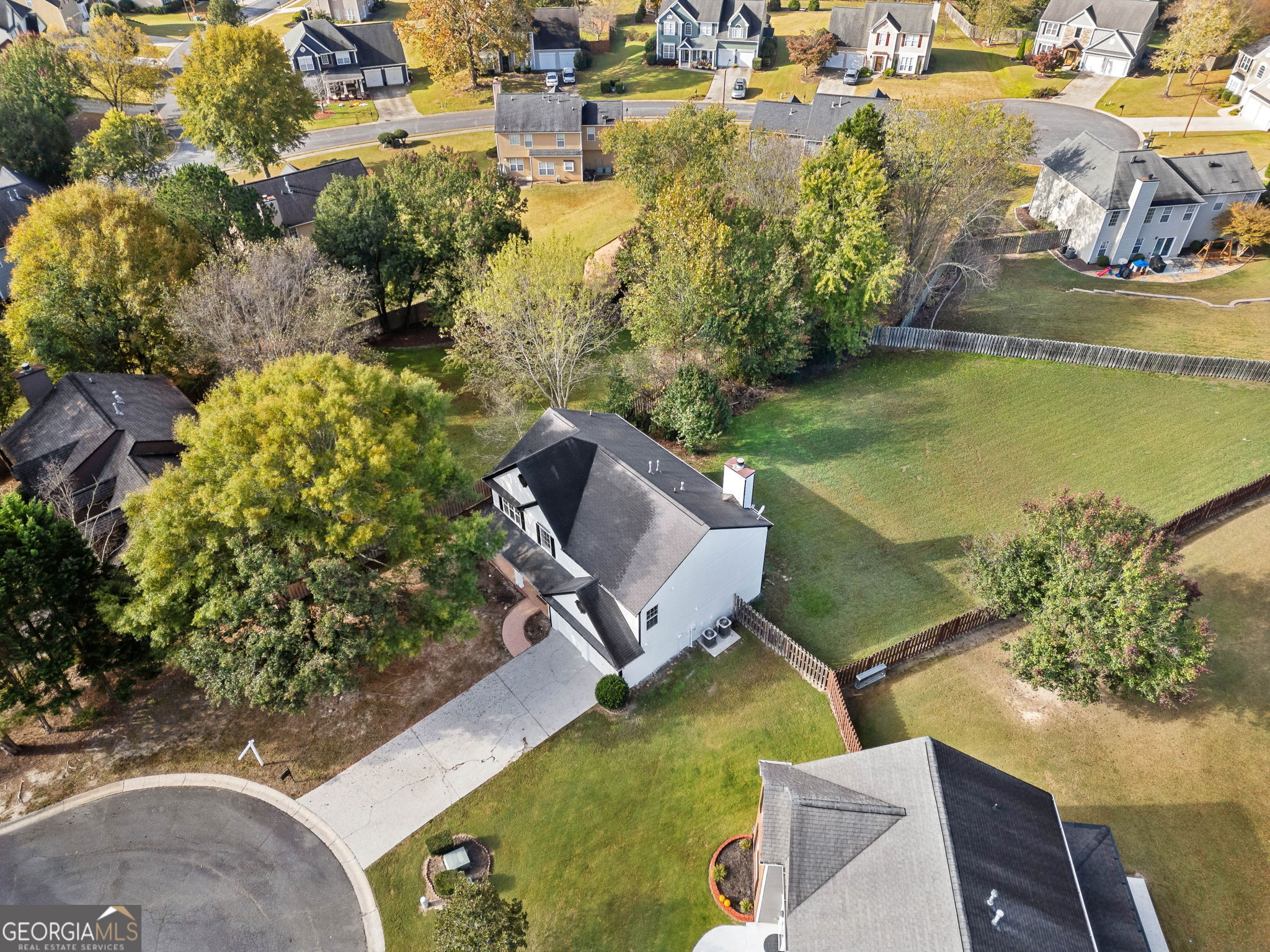 Halstead Lake - Residential
