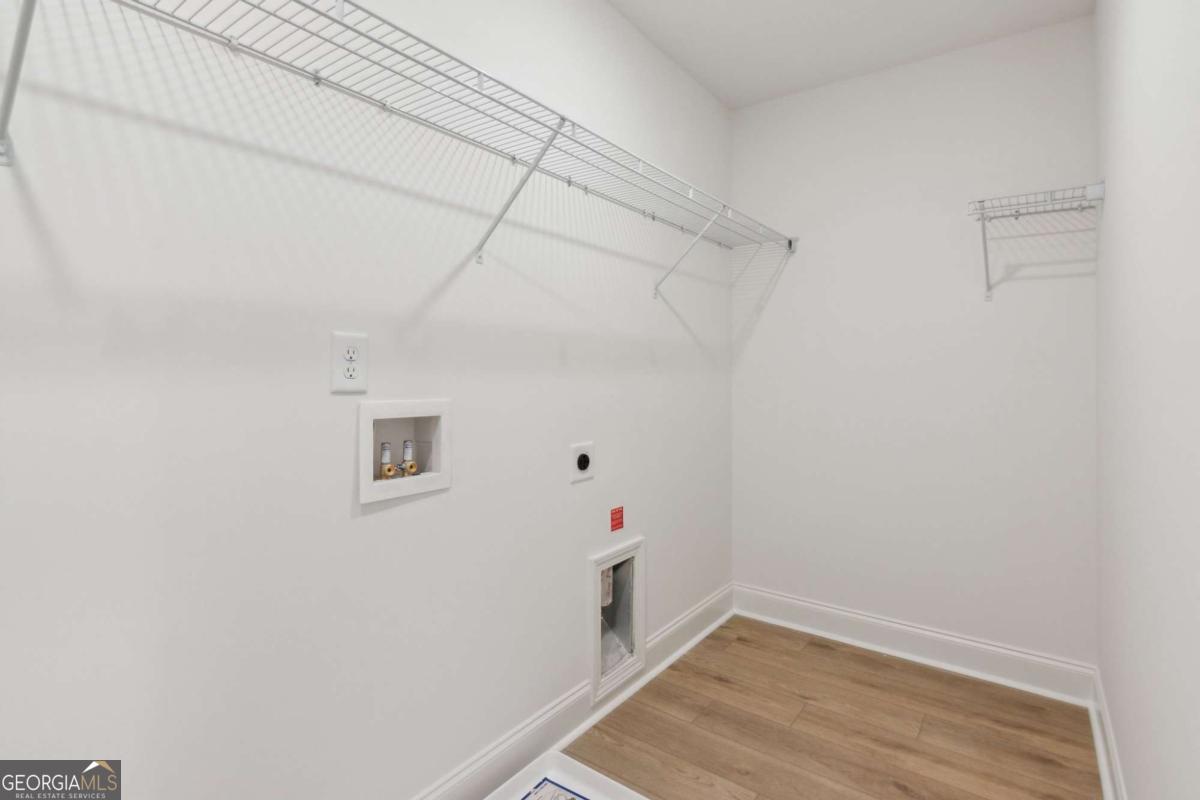 165 MILL CENTER BLVD 204