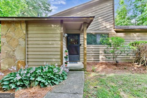 Photo of 830 Bonnie Glen Drive SE, Marietta, GA 30067 (MLS # 10651669)