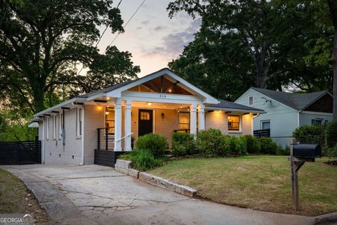 Photo of 216 Sisson Avenue NE, Atlanta, GA 30317 (MLS # 10742388)