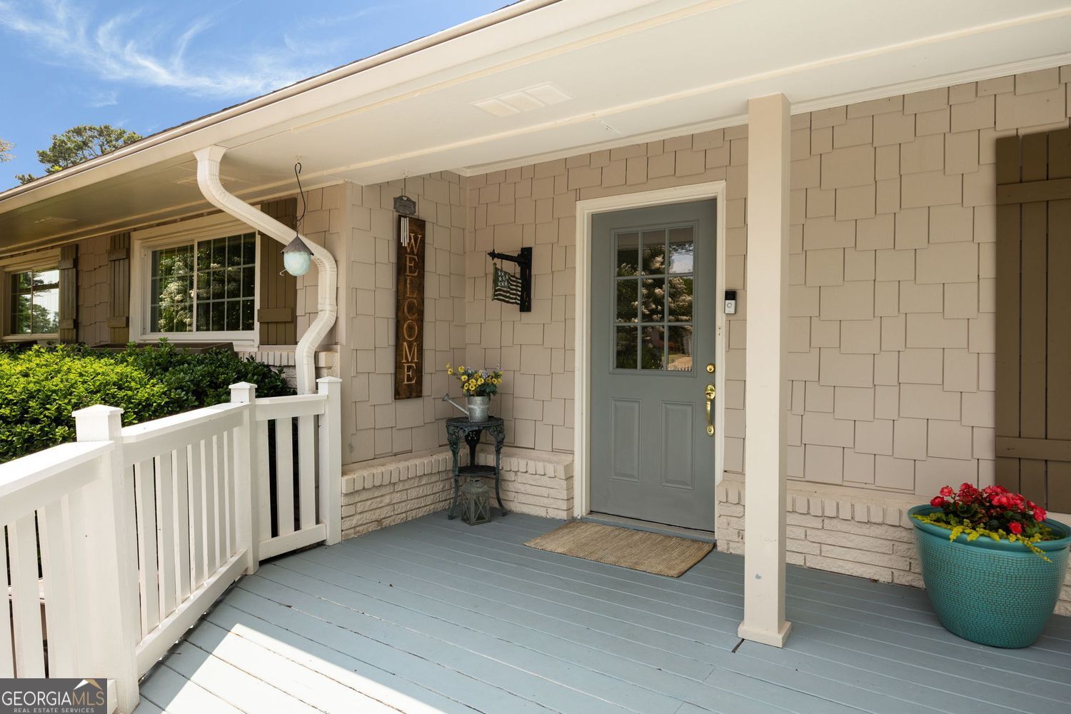 1100 Tuxedo DR