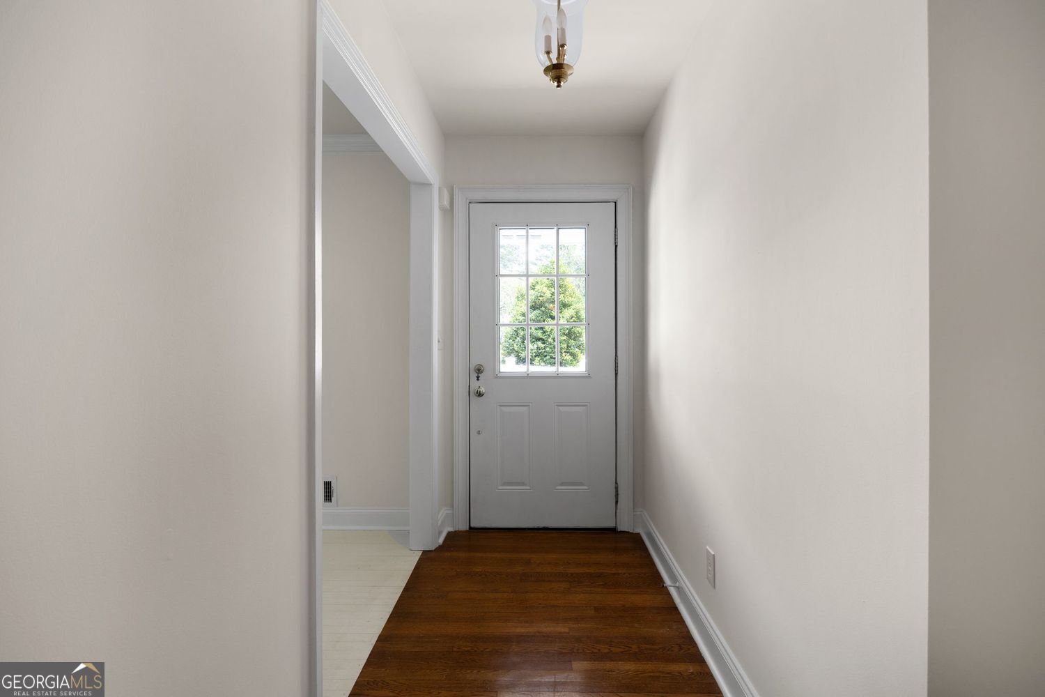 1100 Tuxedo DR
