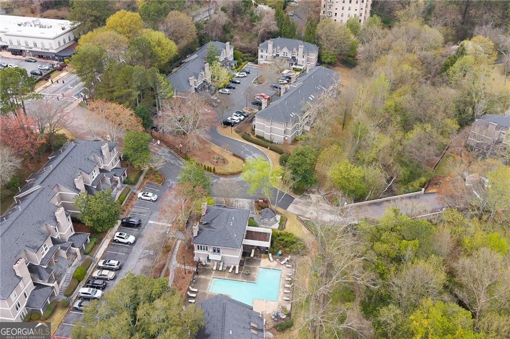 Atlanta, Georgia 30324, United States, 3 Bedrooms Bedrooms, ,2 BathroomsBathrooms,Residential,Active,168270