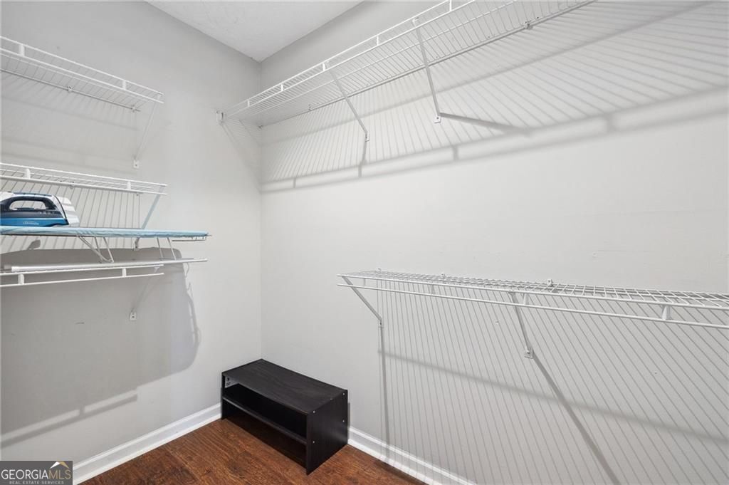 Atlanta, Georgia 30324, United States, 3 Bedrooms Bedrooms, ,2 BathroomsBathrooms,Residential,Active,168270