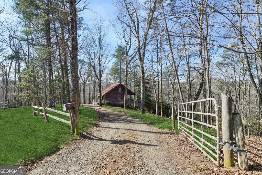 Photo of 714 Deer Woods Trail, Cleveland, GA 30528 (MLS # 10657936)