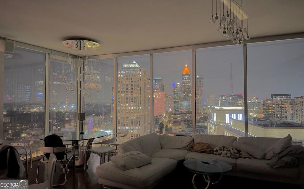 Photo of 1080 Peachtree Street NE #2110, Atlanta, GA 30309 (MLS # 10767195)
