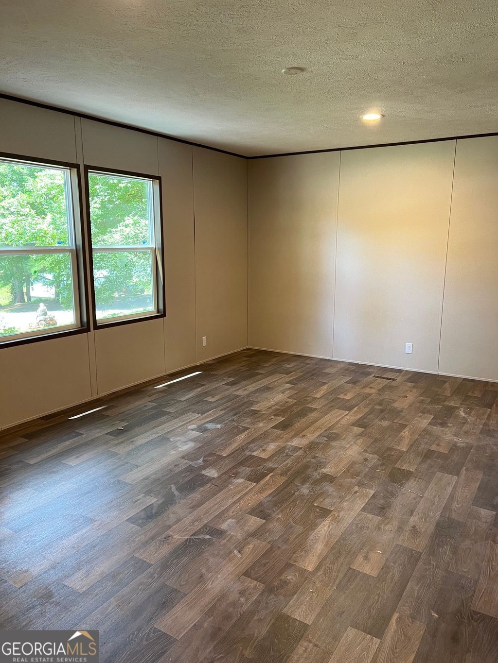 Photo of 45 Garden Ridge Drive, Carrollton, GA 30116 (MLS # 10757168)