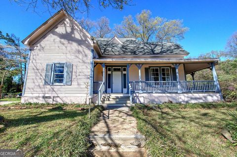 Photo of 18 Cherokee St, Rome, GA 30161 (MLS # 10715664)